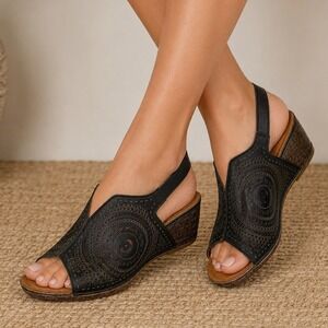 Bonavi Antistress Black Laser Cut Leather Wedge Slingback Sandals Women 37